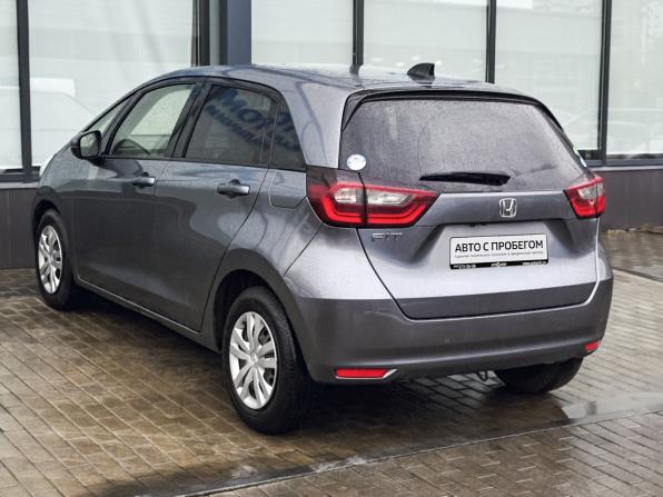 Honda Fit IV с пробегом 2021 года, цена 1 275 000 рублей, 118000 км, хэтчбек, Автокод Объявления