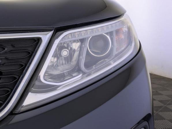 Kia Sorento II Рестайлинг с пробегом 2017 года, цена 1 810 000 рублей, 209222 км, внедорожник, Автокод Объявления