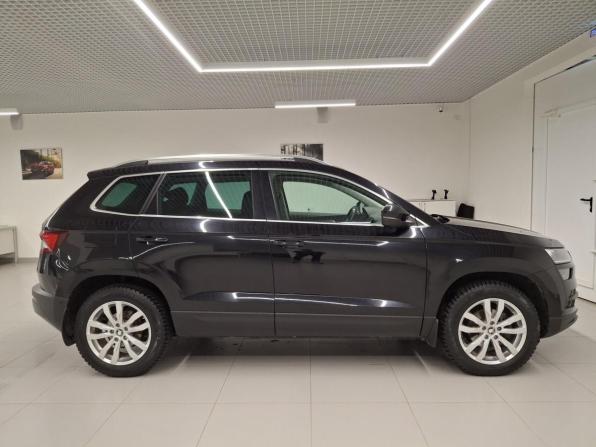 Skoda Karoq I с пробегом 2020 года, цена 2 316 000 рублей, 84305 км, внедорожник, Автокод Объявления
