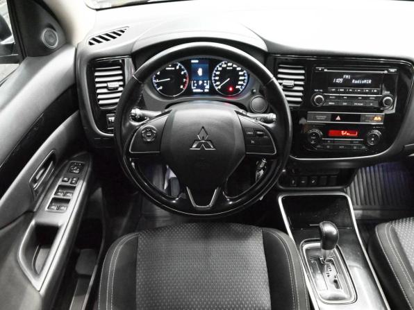 Mitsubishi Outlander III Рестайлинг 3 с пробегом 2019 года, цена 1 890 000 рублей, 194397 км, внедорожник, Автокод Объявления