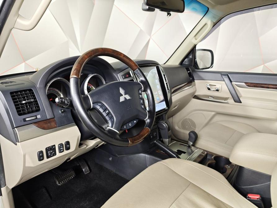 Mitsubishi Pajero IV Рестайлинг 2 Москва  - изображение 19