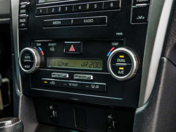 Toyota Camry VII (XV50) с пробегом 2014 года, цена 1 998 000 рублей, 134623 км, седан, Автокод Объявления