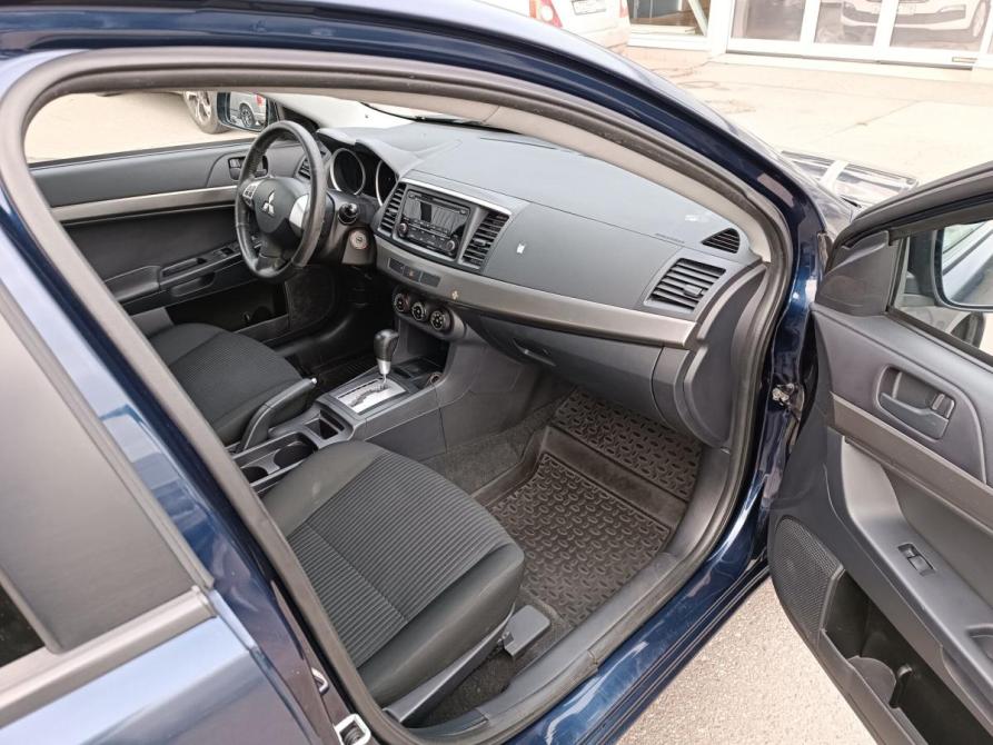 Mitsubishi Lancer X Рестайлинг Санкт-Петербург  - изображение 16