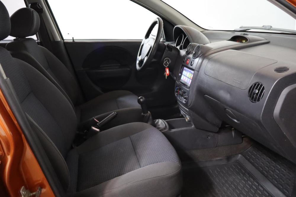 Chevrolet Aveo I Санкт-Петербург  - изображение 11