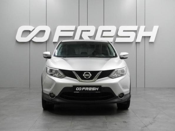 Nissan Qashqai II с пробегом 2018 года, цена 1 569 000 рублей, 164458 км, внедорожник, Автокод Объявления