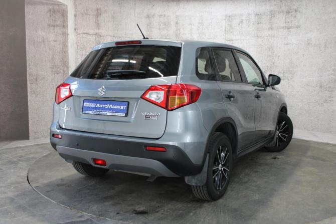 Suzuki Vitara II с пробегом 2018 года, цена 1 695 000 рублей, 99396 км, внедорожник, Автокод Объявления