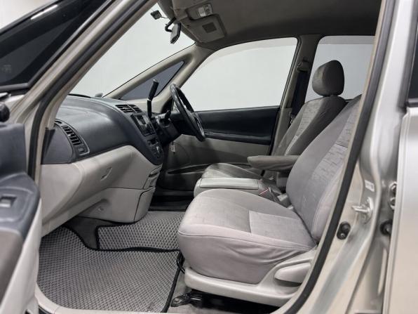 Toyota Opa I с пробегом 2000 года, цена 345 000 рублей, 299999 км, универсал, Автокод Объявления
