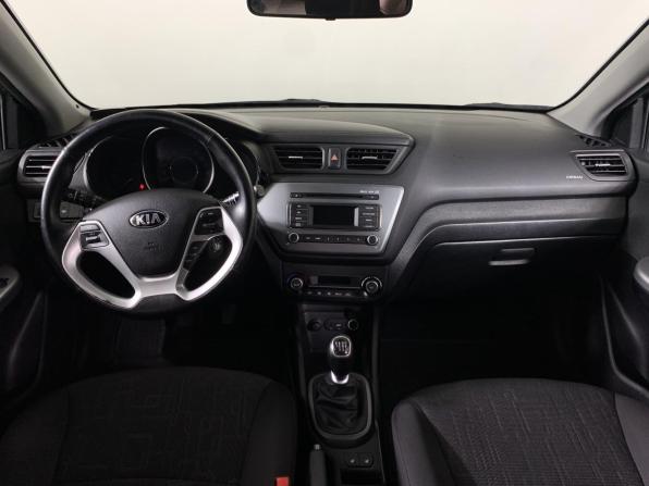 Kia Rio III Рестайлинг с пробегом 2015 года, цена 1 050 000 рублей, 89221 км, седан, Автокод Объявления