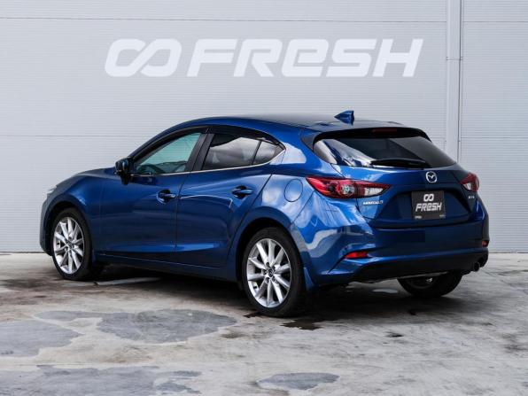 Mazda Axela III Рестайлинг с пробегом 2016 года, цена 1 405 000 рублей, 112089 км, хэтчбек, Автокод Объявления