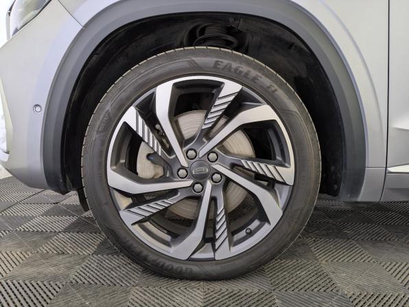 Geely Monjaro I с пробегом 2023 года, цена 3 145 000 рублей, 44571 км, внедорожник, Автокод Объявления