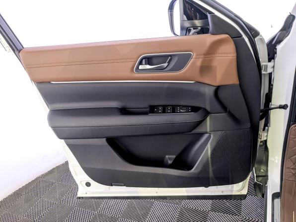 Nissan Pathfinder V (China Market) с пробегом 2024 года, цена 4 955 000 рублей, 5475 км, внедорожник, Автокод Объявления
