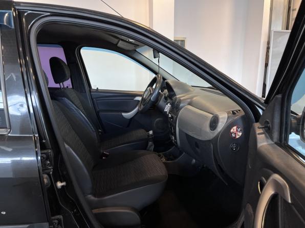 Renault Logan I Рестайлинг с пробегом 2010 года, цена 370 000 рублей, 290340 км, седан, Автокод Объявления