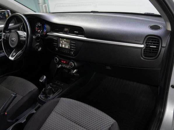 Kia Rio IV с пробегом 2018 года, цена 1 290 000 рублей, 119052 км, седан, Автокод Объявления
