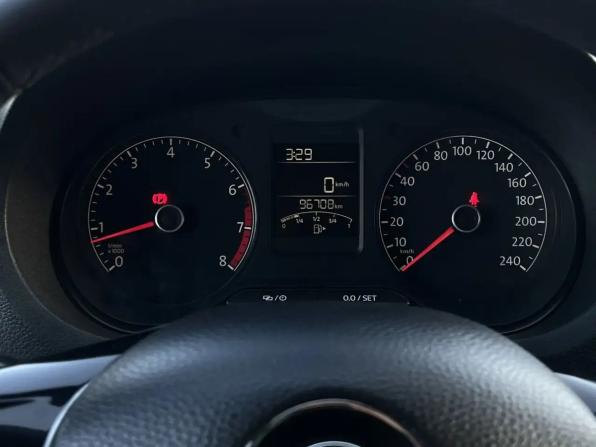 Volkswagen Polo V Рестайлинг с пробегом 2018 года, цена 1 070 000 рублей, 96707 км, седан, Автокод Объявления