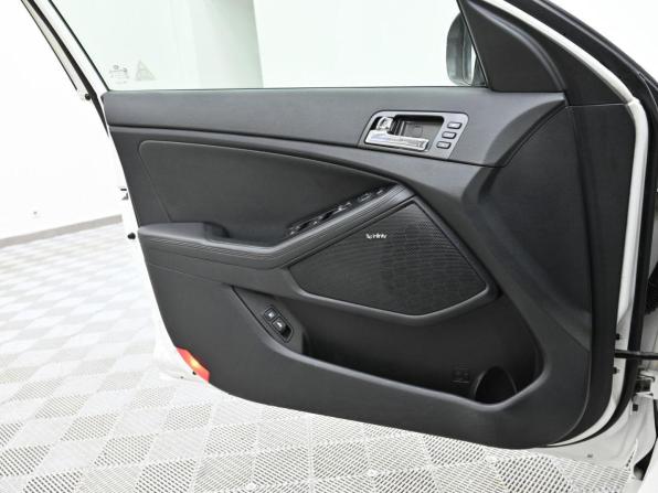Kia Optima III с пробегом 2012 года, цена 729 000 рублей, 143911 км, седан, Автокод Объявления