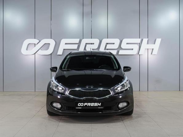 Kia Ceed II с пробегом 2013 года, цена 949 000 рублей, 244090 км, хэтчбек, Автокод Объявления