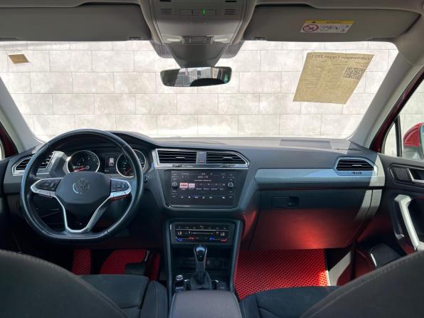 Volkswagen Tiguan II Рестайлинг с пробегом 2021 года, цена 3 300 000 рублей, 63900 км, внедорожник, Автокод Объявления