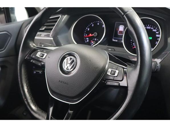 Volkswagen Tiguan II с пробегом 2019 года, цена 2 179 000 рублей, 144335 км, внедорожник, Автокод Объявления