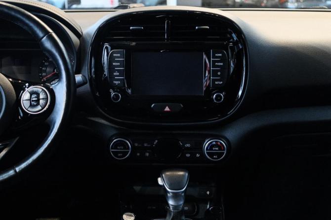 Kia Soul III с пробегом 2019 года, цена 2 090 000 рублей, 64630 км, хэтчбек, Автокод Объявления