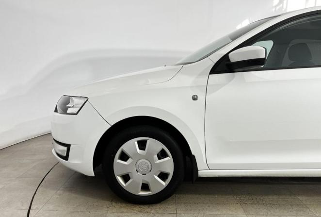 Skoda Rapid I с пробегом 2017 года, цена 1 085 000 рублей, 134223 км, лифтбек, Автокод Объявления
