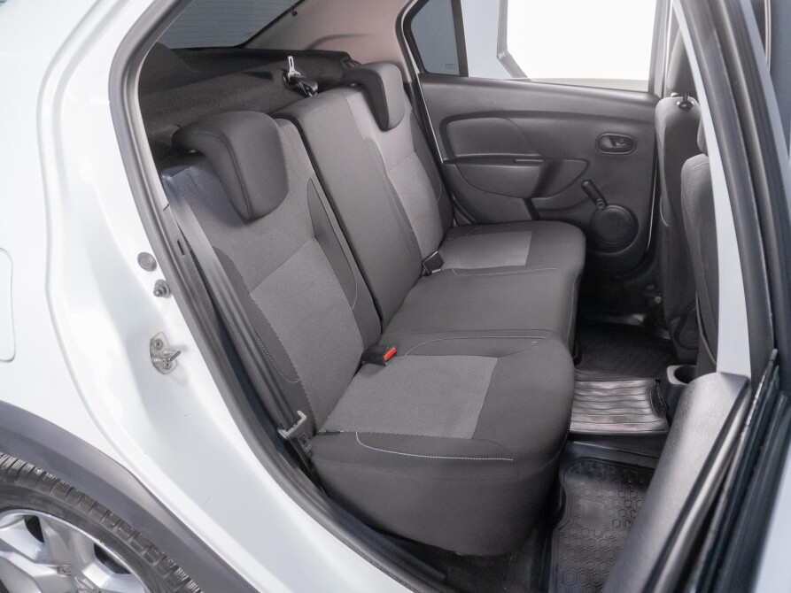 Renault Logan II Рестайлинг Сургут  - изображение 7