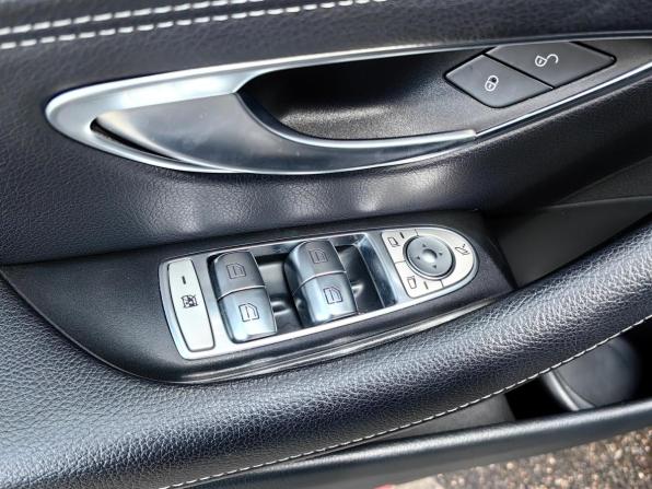 Mercedes-Benz E-Класс V (W213 S213 C238) Рестайлинг с пробегом 2020 года, цена 4 044 000 рублей, 80678 км, седан, Автокод Объявления
