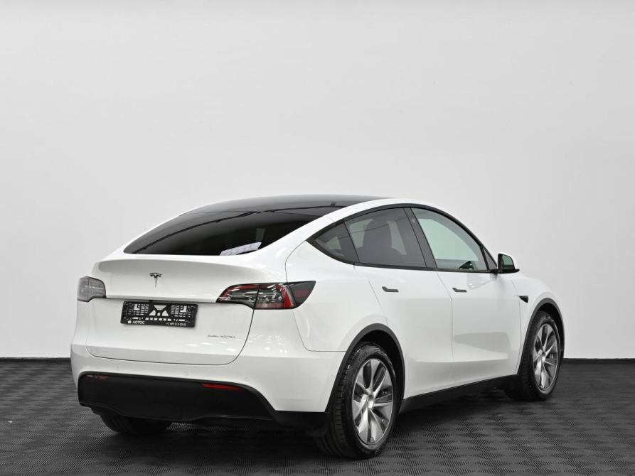 Tesla Model Y I Москва  - изображение 2
