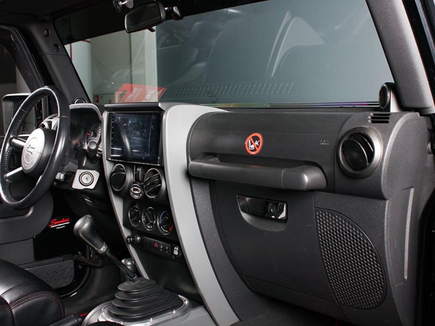 Jeep Wrangler III (JK) Казань  - изображение 4
