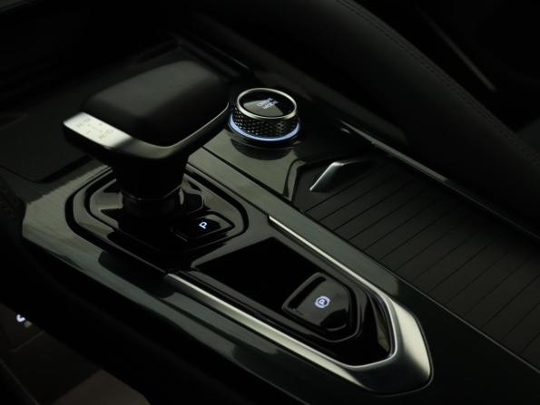 Geely Monjaro I с пробегом 2024 года, цена 3 699 000 рублей, 9652 км, внедорожник, Автокод Объявления