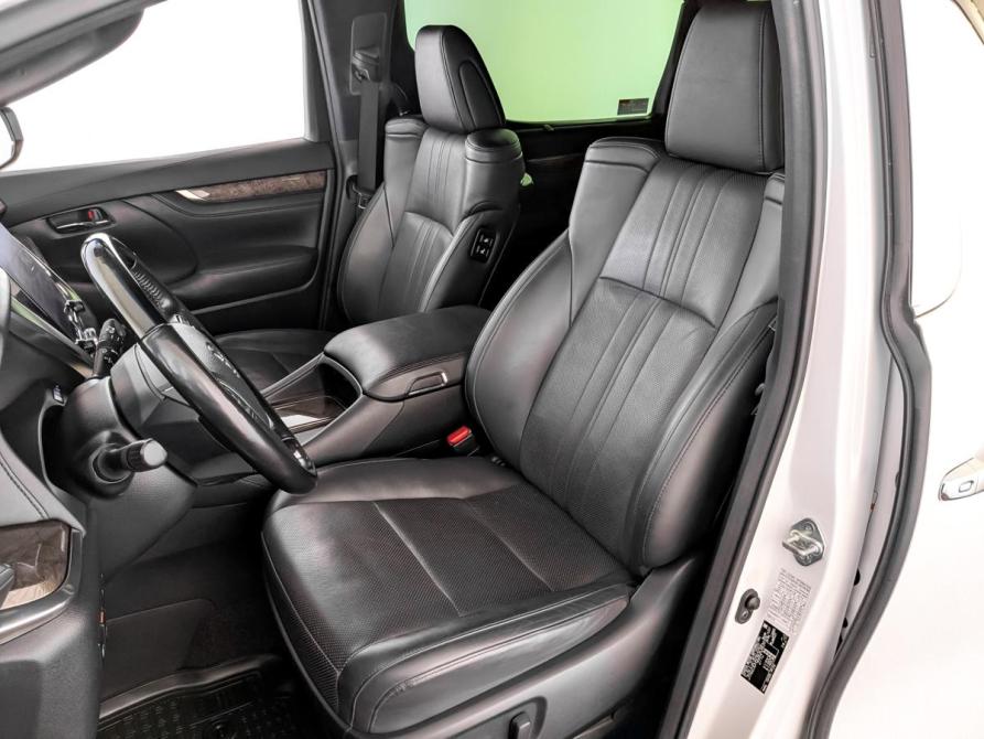 Toyota Alphard III Рестайлинг Москва  - изображение 21