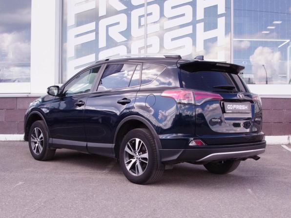 Toyota RAV4 IV (XA40) Рестайлинг с пробегом 2018 года, цена 2 250 000 рублей, 106207 км, внедорожник, Автокод Объявления