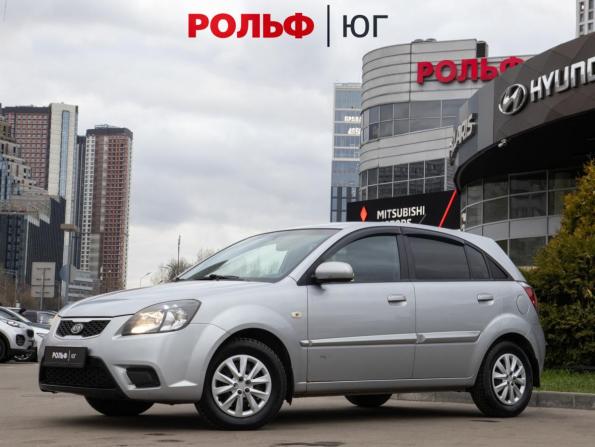 Kia Rio II Рестайлинг с пробегом 2010 года, цена 558 000 рублей, 177571 км, хэтчбек, Автокод Объявления