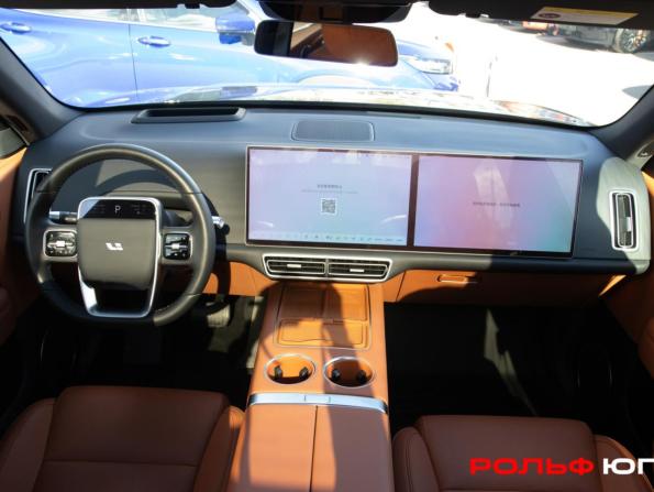 Li Auto (Lixiang) L6 I с пробегом 2025 года, цена 5 898 000 рублей, 24418 км, внедорожник, Автокод Объявления