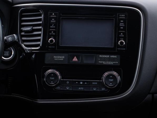 Mitsubishi Outlander III Рестайлинг 2 с пробегом 2017 года, цена 1 995 000 рублей, 104406 км, внедорожник, Автокод Объявления