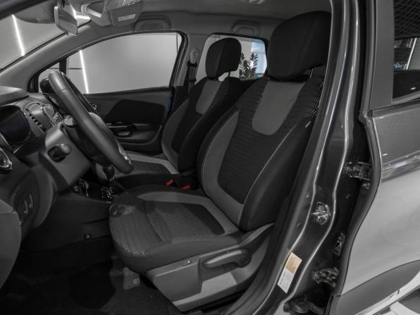 Renault Kaptur I с пробегом 2017 года, цена 1 875 000 рублей, 41201 км, внедорожник, Автокод Объявления