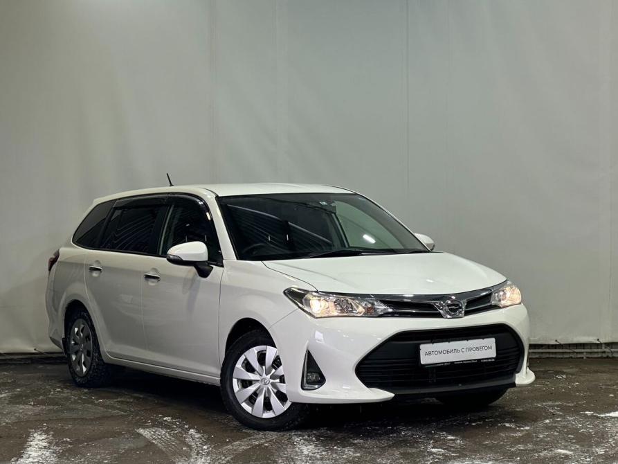 Toyota Corolla XI (E160 E170) Рестайлинг 2 Кемерово  - изображение 2