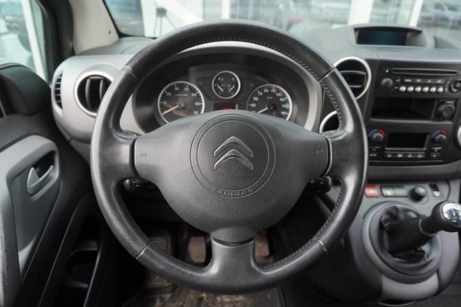 Citroen Berlingo II Рестайлинг 2 с пробегом 2016 года, цена 945 000 рублей, 263918 км, минивэн, Автокод Объявления
