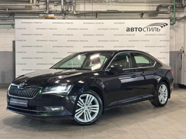 Skoda Superb III с пробегом 2018 года, цена 1 829 000 рублей, 176743 км, лифтбек, Автокод Объявления