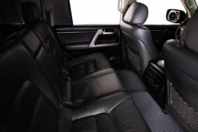 Toyota Land Cruiser 200 Series с пробегом 2008 года, цена 2 399 000 рублей, 500000 км, внедорожник, Автокод Объявления