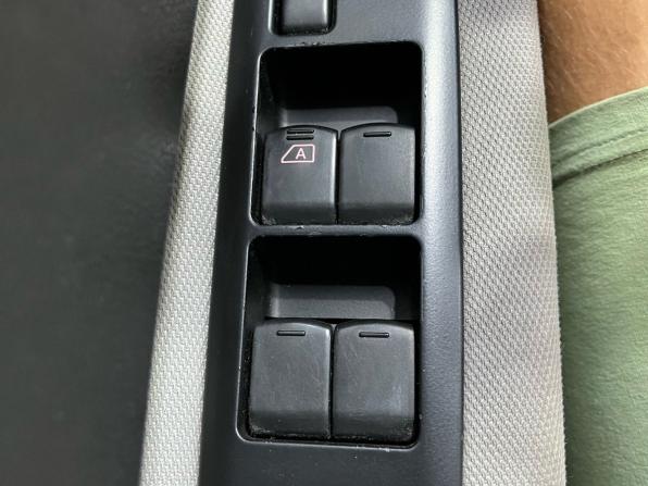Nissan Qashqai I Рестайлинг с пробегом 2011 года, цена 940 000 рублей, 244001 км, внедорожник, Автокод Объявления