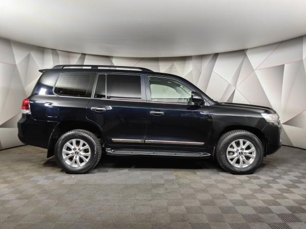 Toyota Land Cruiser 200 Series Рестайлинг 2 с пробегом 2018 года, цена 5 299 000 рублей, 165257 км, внедорожник, Автокод Объявления