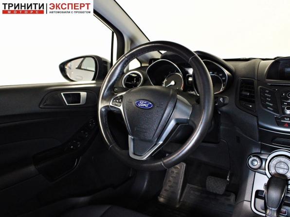 Ford Fiesta Mk6 Рестайлинг с пробегом 2018 года, цена 1 097 000 рублей, 102875 км, хэтчбек, Автокод Объявления