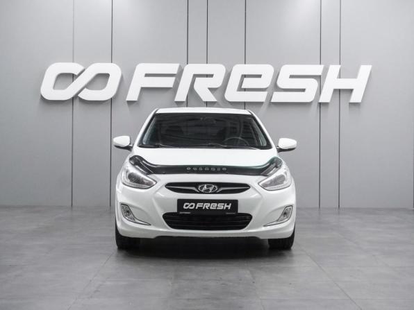 Hyundai Solaris I с пробегом 2013 года, цена 799 000 рублей, 192339 км, седан, Автокод Объявления