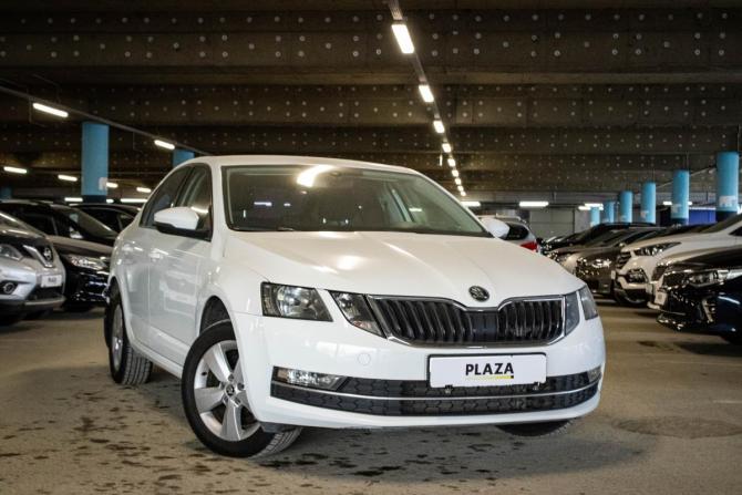 Skoda Octavia III (A7) Рестайлинг с пробегом 2018 года, цена 1 749 000 рублей, 175939 км, лифтбек, Автокод Объявления