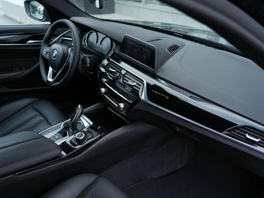 BMW 5 серии VII (G30/G31/G38) Новосибирск  - изображение 16