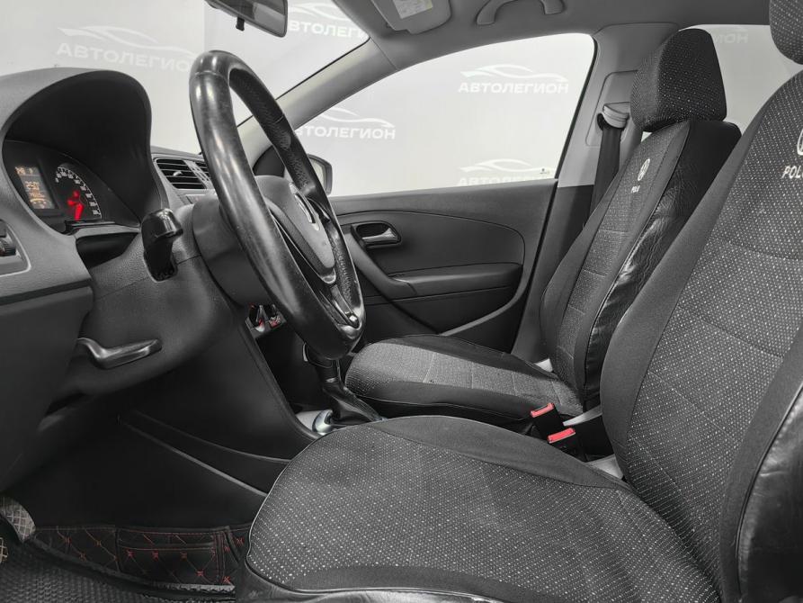 Volkswagen Polo V Рестайлинг Новосибирск  - изображение 10