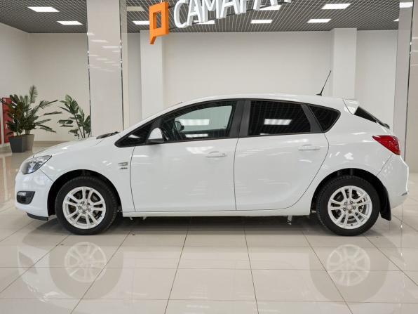 Opel Astra J Рестайлинг с пробегом 2013 года, цена 970 000 рублей, 81247 км, хэтчбек, Автокод Объявления