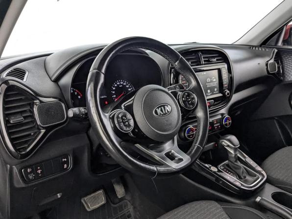 Kia Soul III с пробегом 2020 года, цена 1 715 000 рублей, 116015 км, хэтчбек, Автокод Объявления