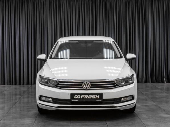 Volkswagen Passat B8 с пробегом 2016 года, цена 1 574 000 рублей, 221374 км, седан, Автокод Объявления
