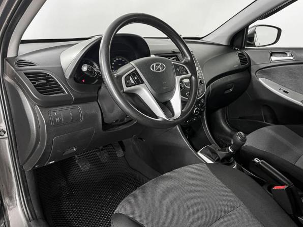 Hyundai Solaris I с пробегом 2012 года, цена 804 000 рублей, 104371 км, седан, Автокод Объявления